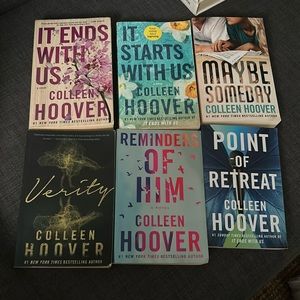 Colleen Hoover